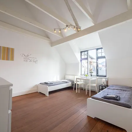 Apartamento Grosse-monteurwohnung-in-villa-4-zimmer-8-personen-wlan-tv-kueche-ahrensburg-naehe-hamburg-agrp1202 Ahrensburg